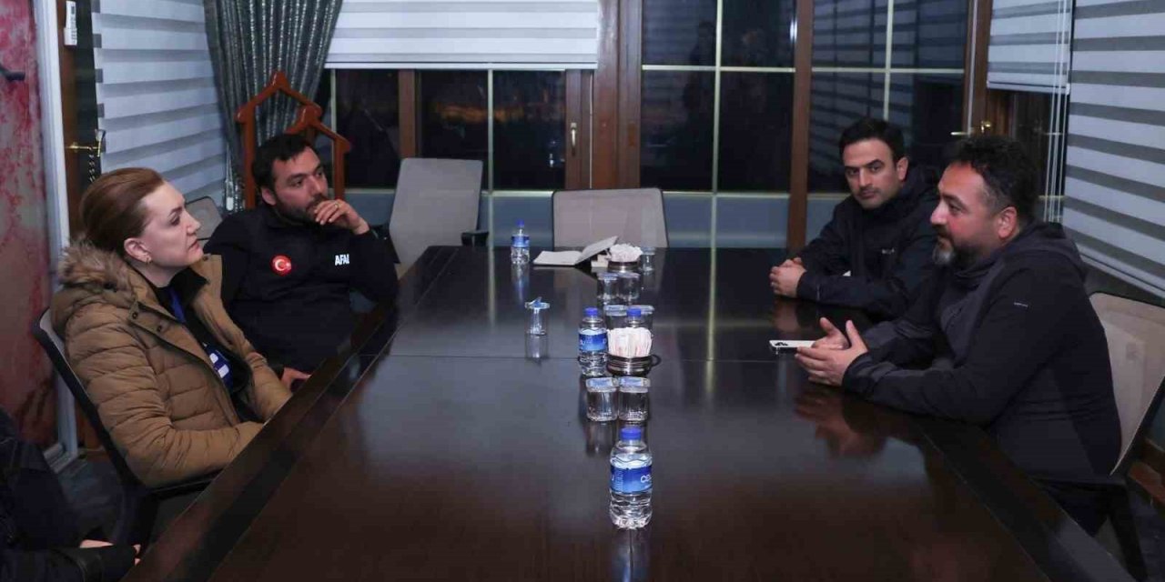 DEÜ depremin ekonomik etkilerine odaklandı