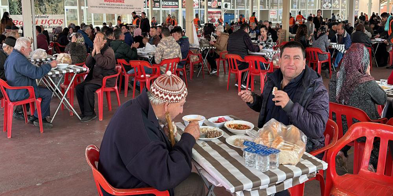 Pamukören’de şehitler için keşkek hayrı düzenlendi