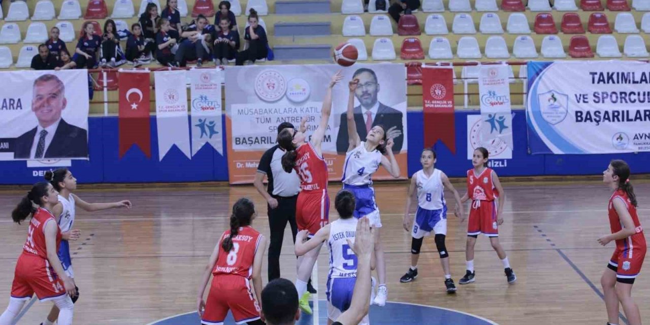 Basketbol bölgesel maçları Denizli’nin ev sahipliğinde yapılacak
