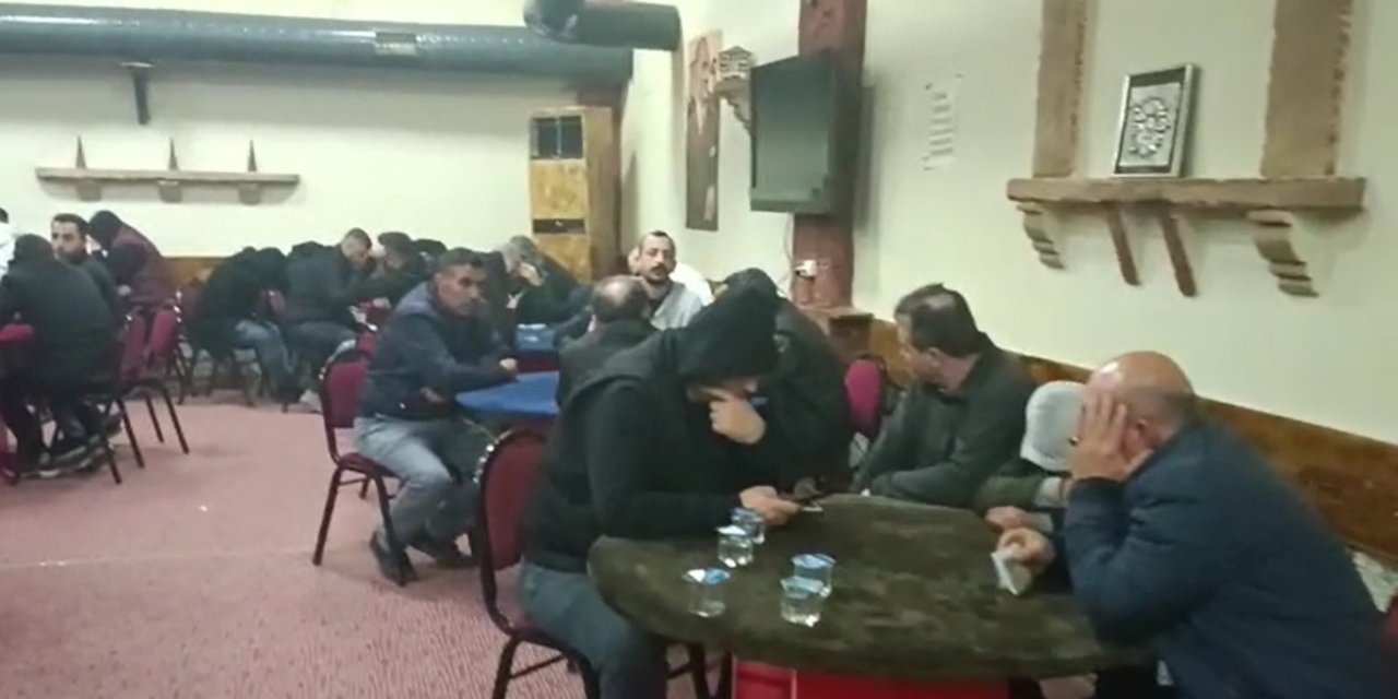 Kumar makinesini özel bölmeye gizlemişler