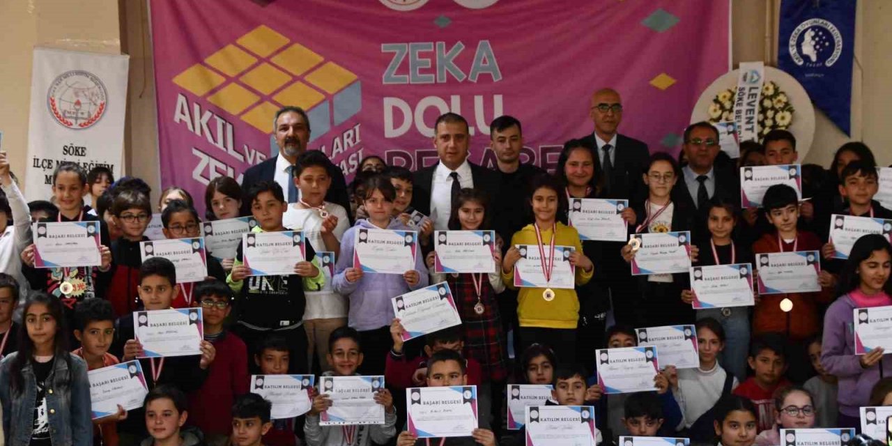 Söke’de akıl ve zeka oyunları ilçe turnuvası ödül töreni yapıldı