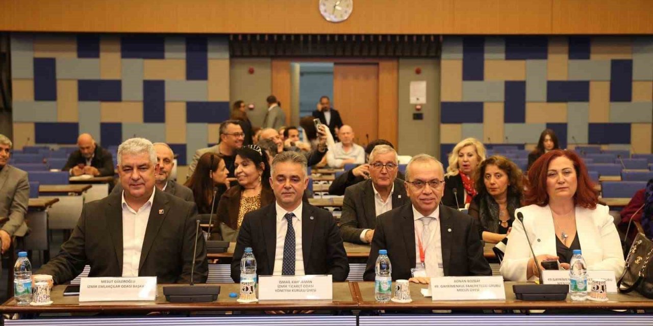 MASAK İzmir’de iş dünyasını şüpheli işlemler için bilgilendirdi