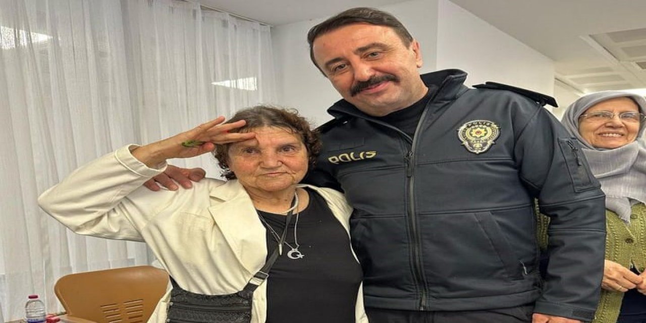 İzmir’de polisten huzurevine duygulandıran ziyaret