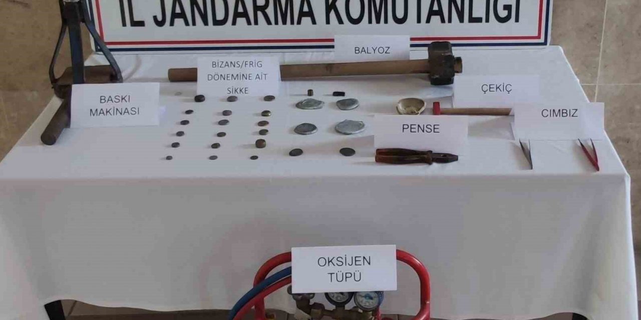 Sahte sikke üretimine, jandarma ’dur’ dedi