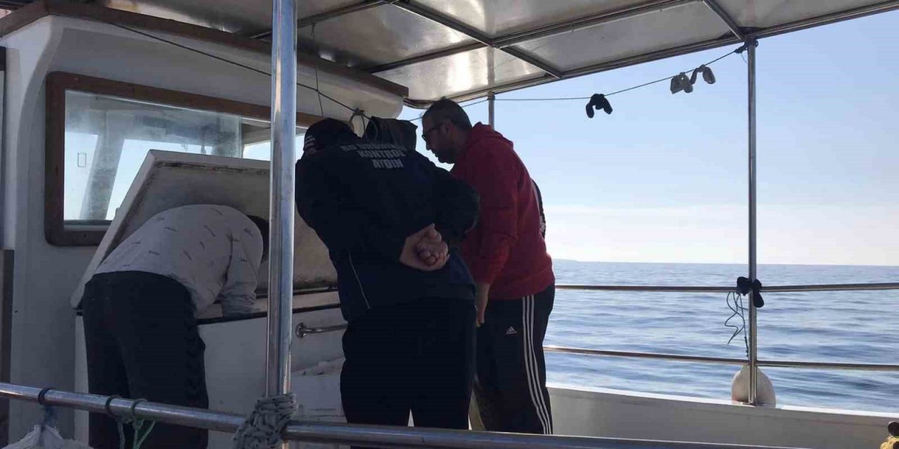 Didim’de balıkçı tekneleri denetlendi