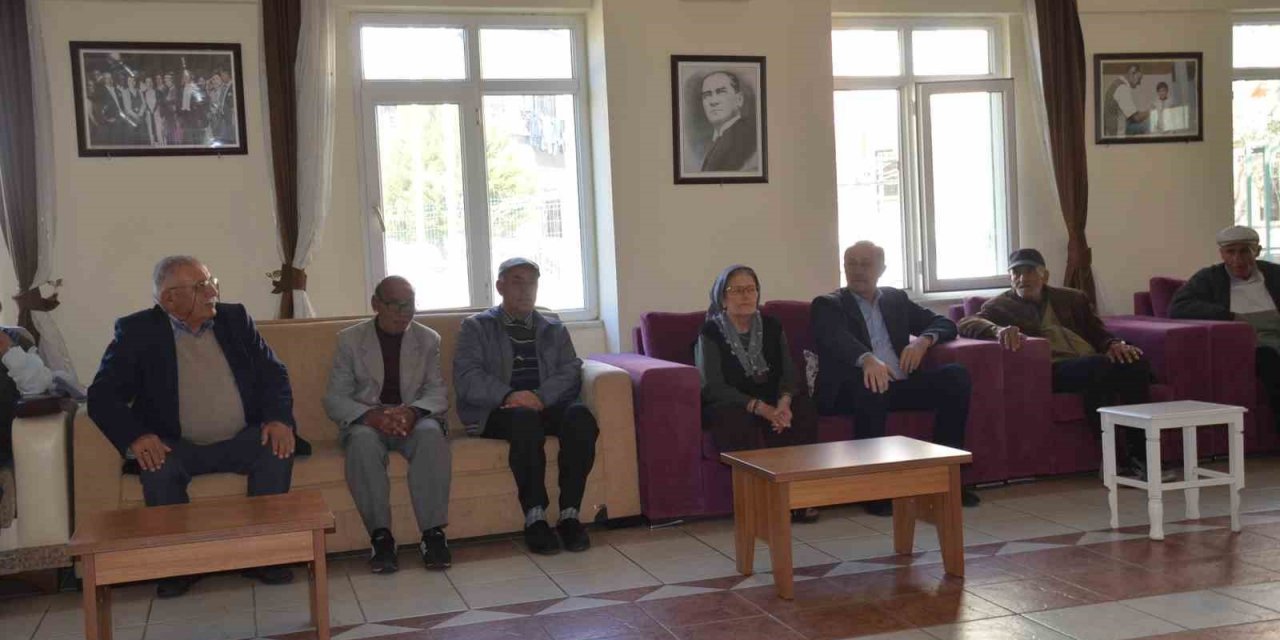Başkan Atabay, yaşlılarla buluştu