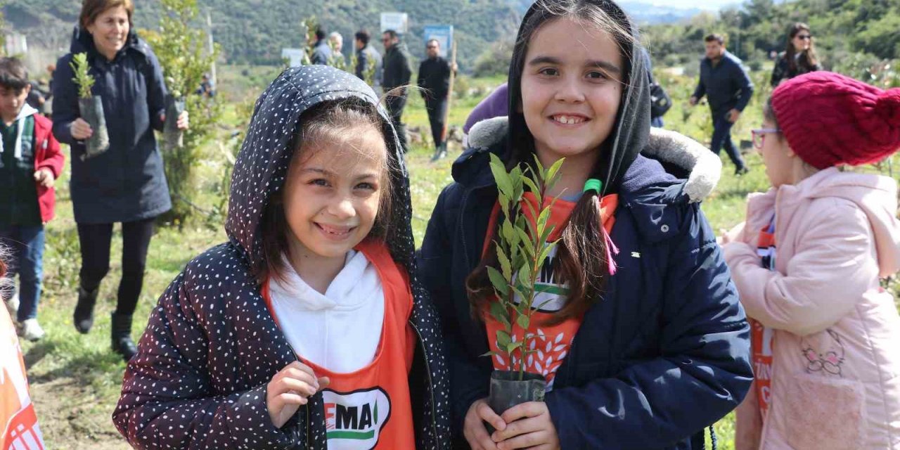 Söke’de fidanlar toprakla buluştu