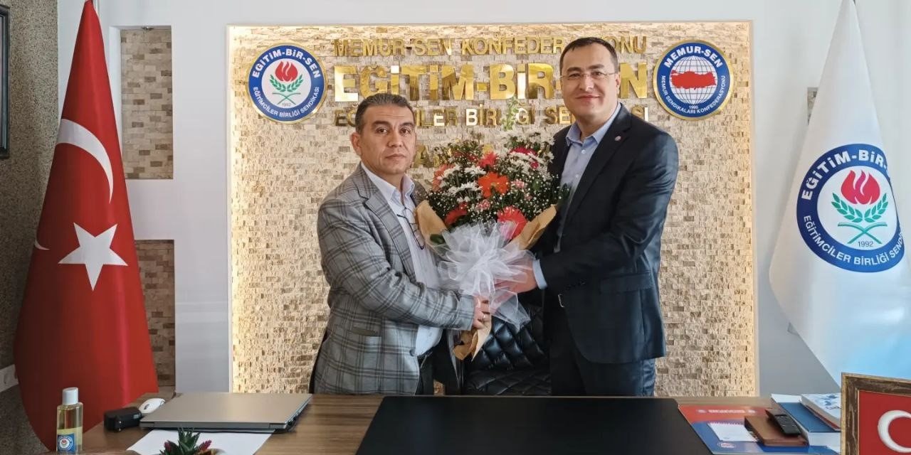 Eğitim Bir Sen Manisa Şubesi’nde Halil Kallat dönemi başladı