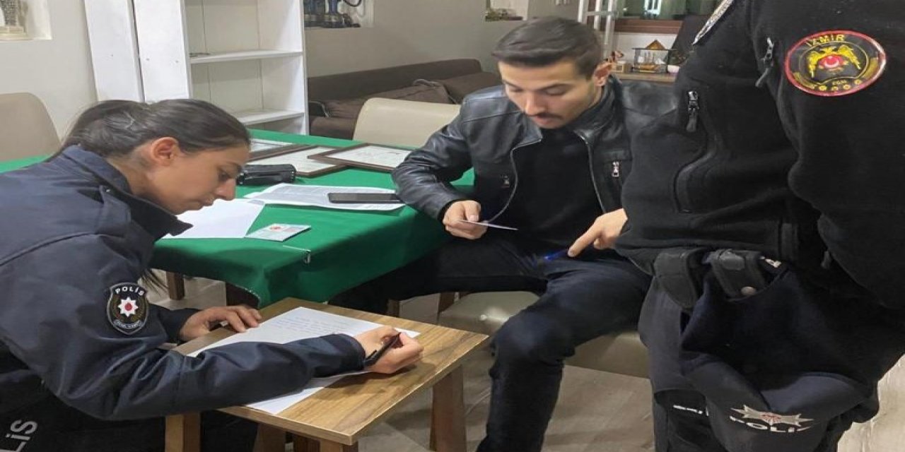 İzmir’de okulların çevresinde denetimler sürüyor
