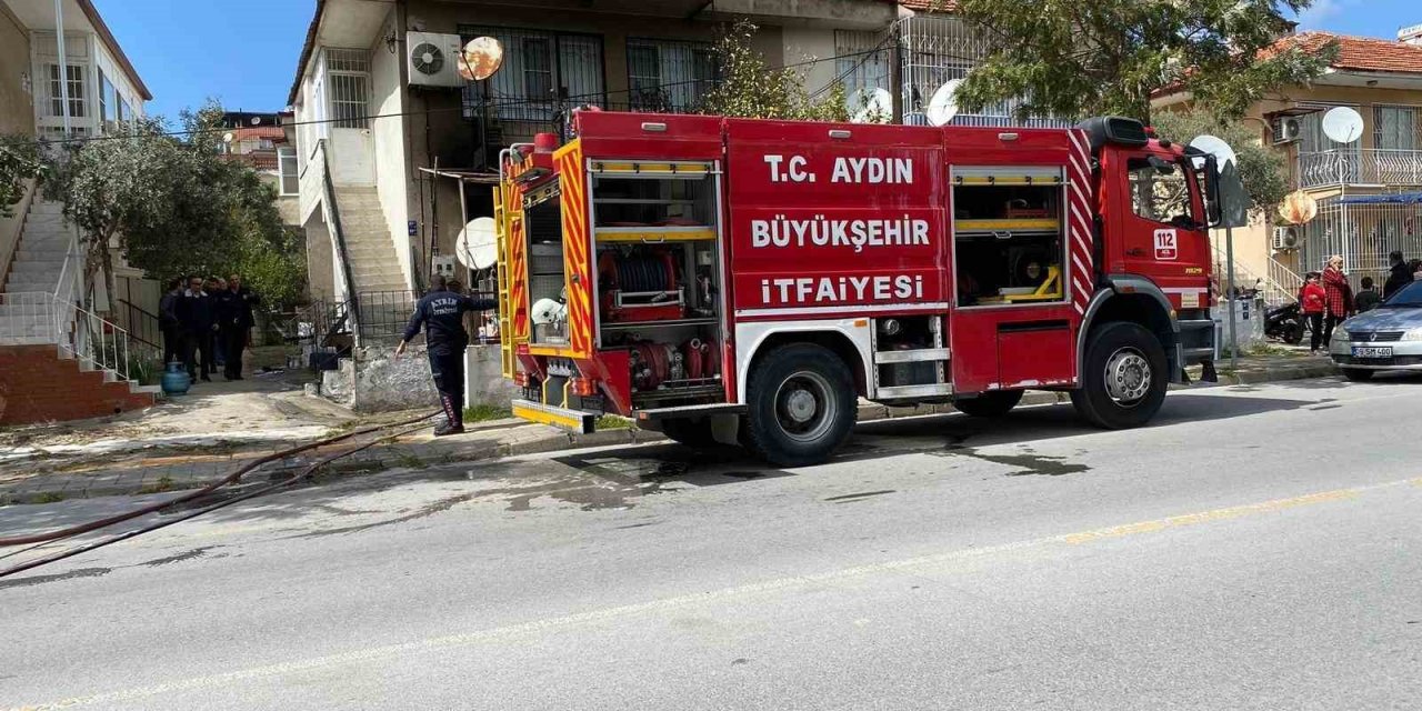 Söke’de ev yangını