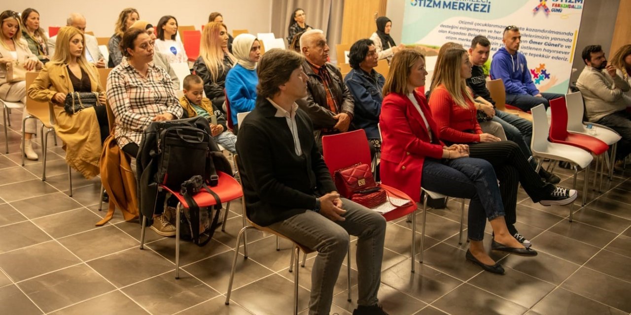 Kuşadası’nda erken tanının önemine dikkat çekildi