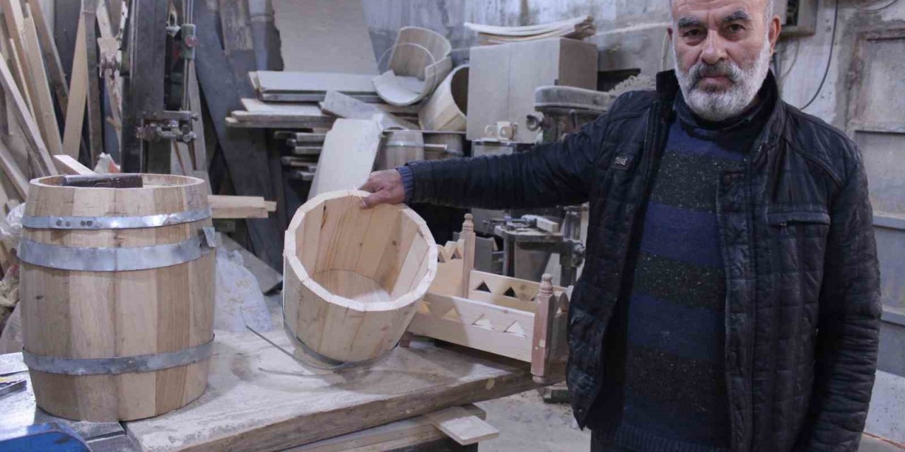 Ahşap fıçılar, bebek fotoğrafçılarının da gözdesi oldu