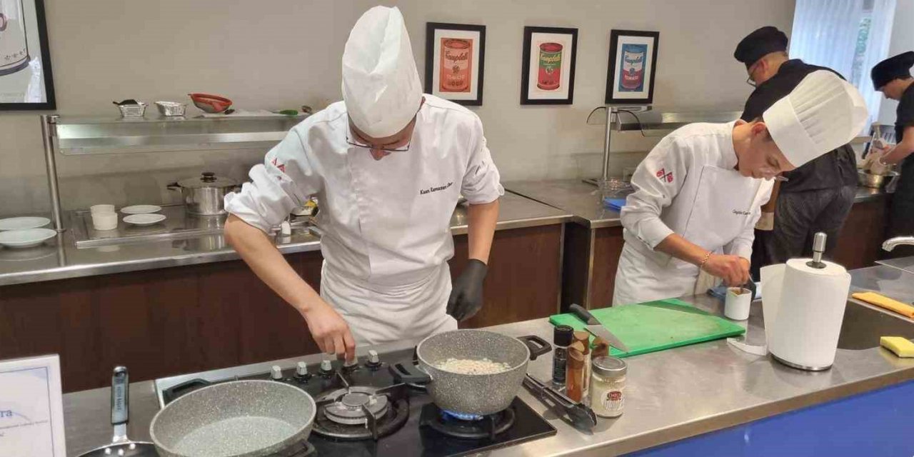 Muğla’nın Masterchef’leri Hırvatistan’dan 8 madalya ile döndü