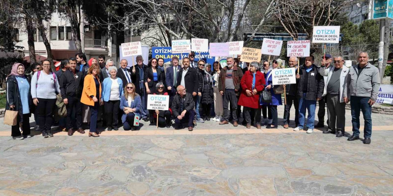 Başkan Gümüş Otizmli bireyler ile bir araya geldi