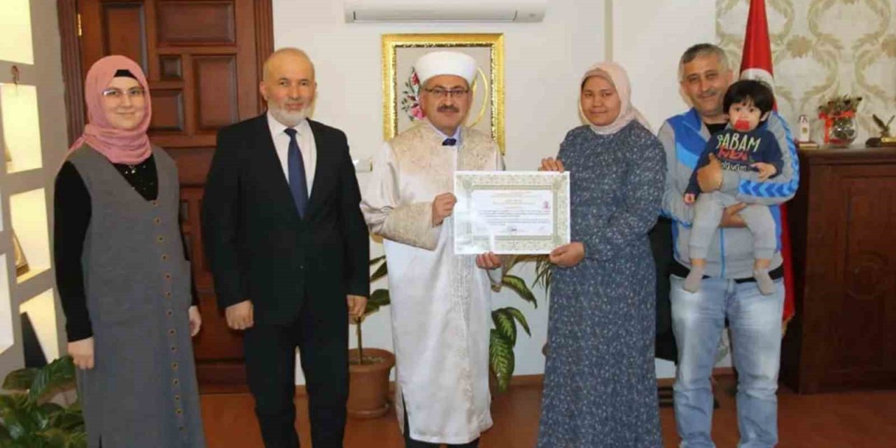 Filipinli Nenet Muğla’da Müslüman oldu