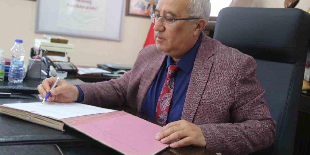 Başkan Arslan EYT’den emekli oldu