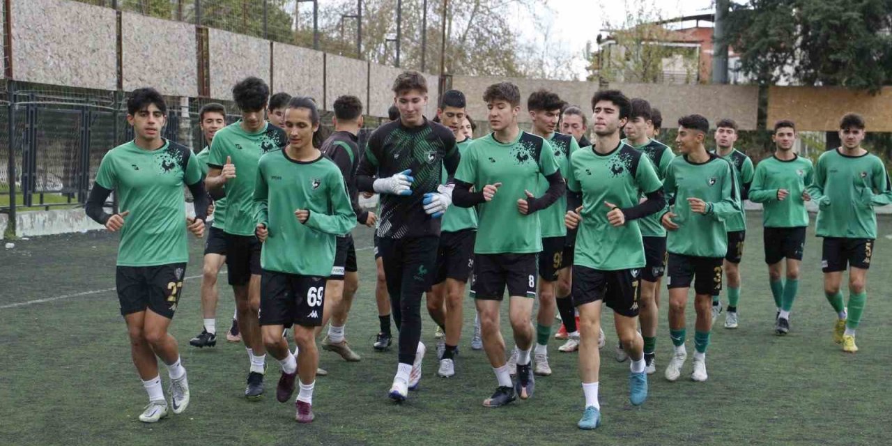 Denizlispor, Sarıyer maçı hazırlıklarını sürdürüyor