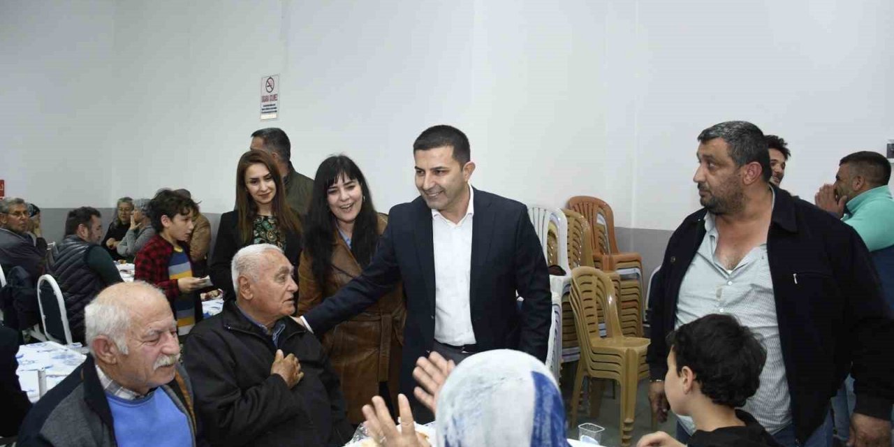 Başkan Günel Güzelçamlı Mahallesi sakinleriyle iftar sofrasında bir araya geldi