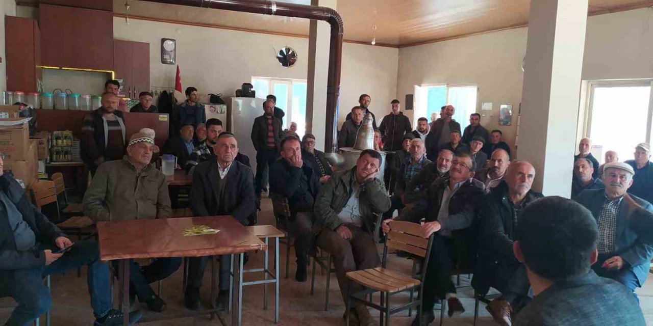 Sultanhisar’da üreticilere kestane eğitimi verildi