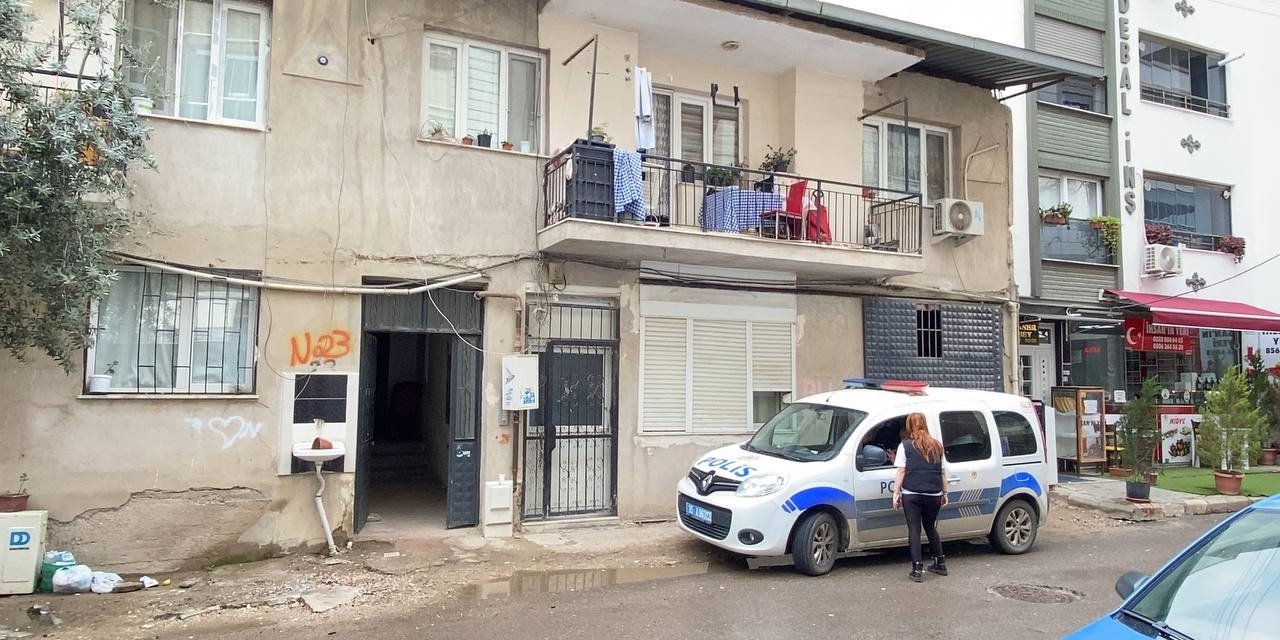 İzmir’de komşu kavgası cinayetle bitti