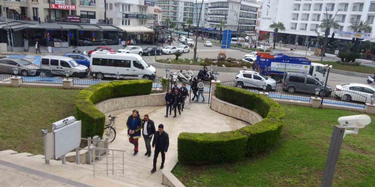 Muğla merkezli dolandırıcılık operasyonu: 5 şüpheli adliyeye sevk edildi