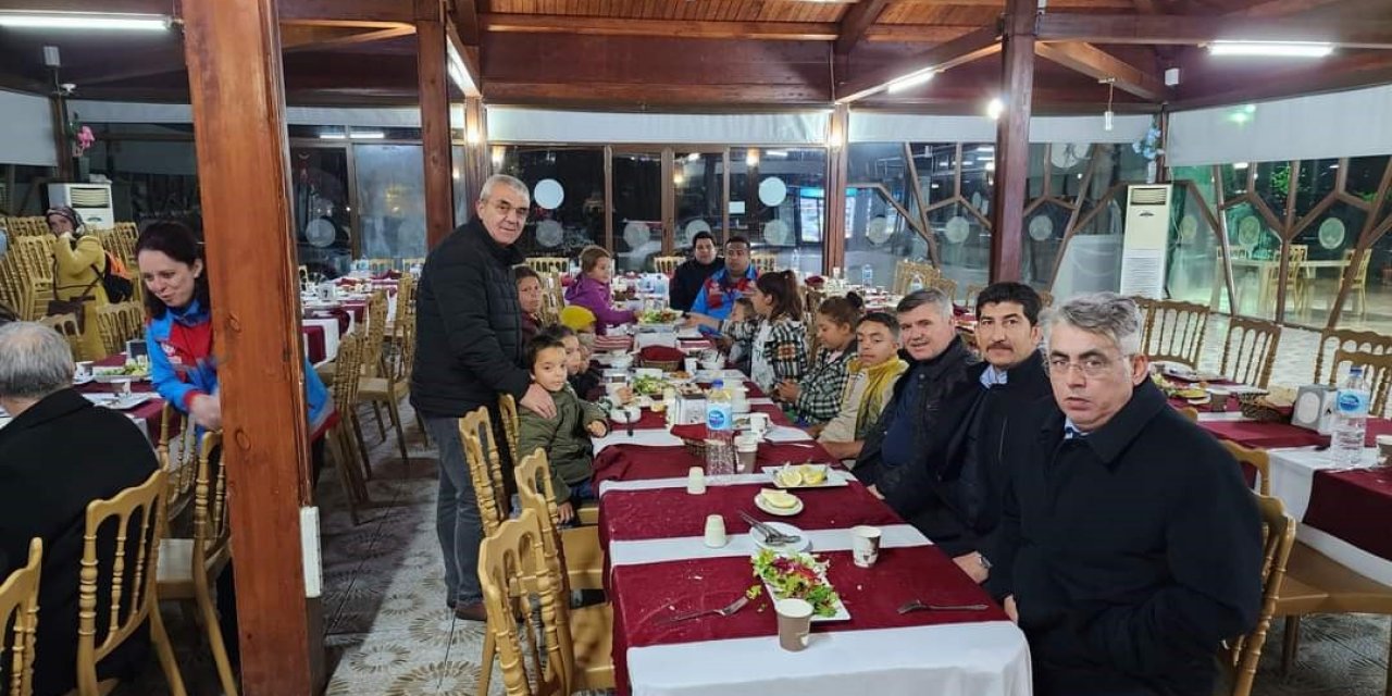 Köyceğiz’de iftar sofrası yetim ve öksüzler için kuruldu