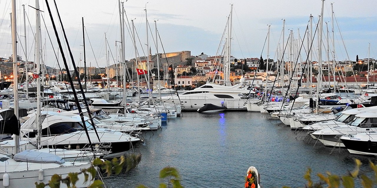 Çeşme’de bayram hazırlığı