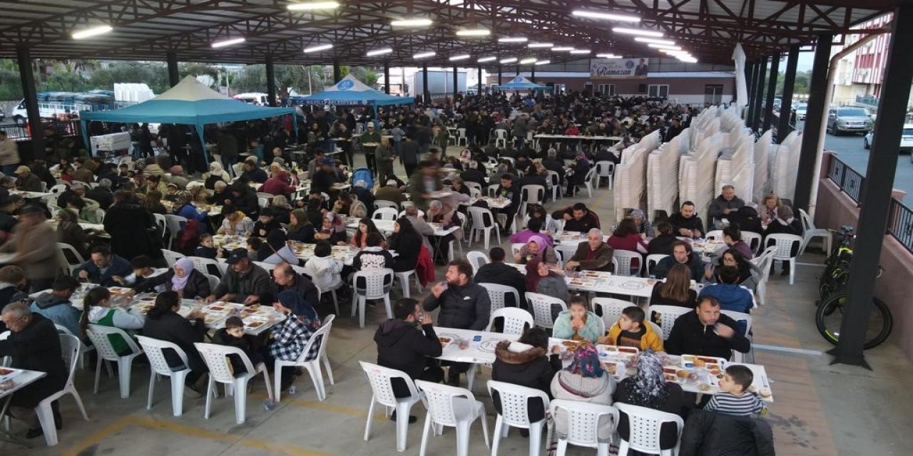 Nazilli’de 5 bin kişi aynı sofrada buluştu