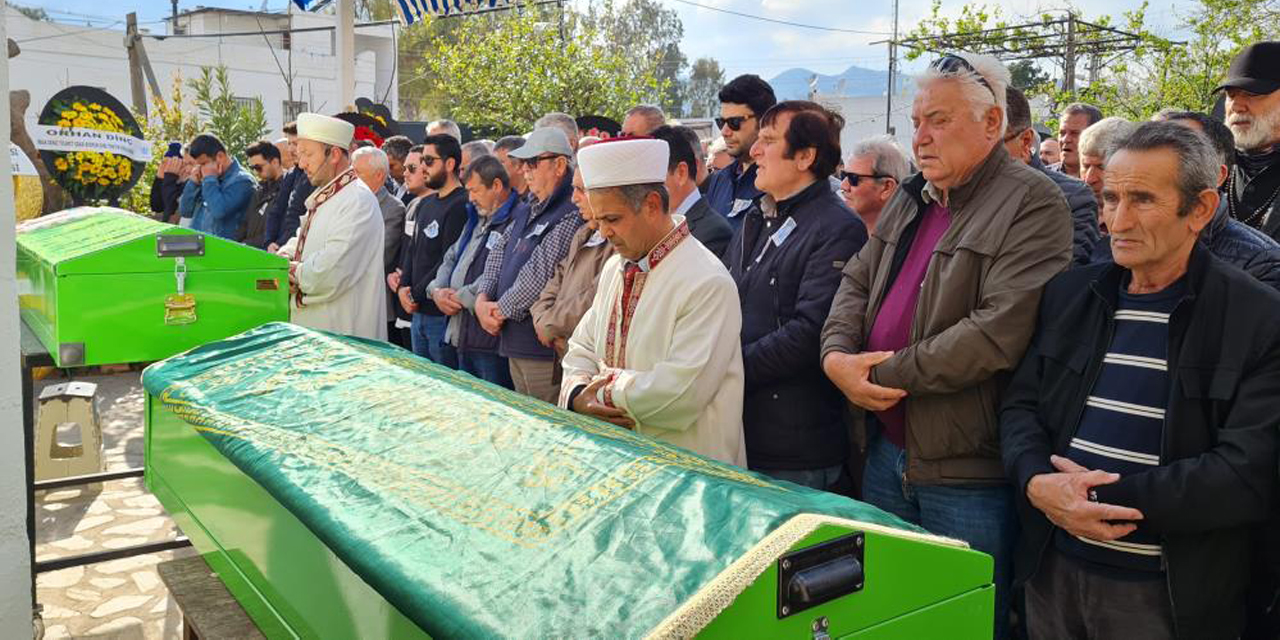 Aile içi kavgada ölen anne ve oğlu toprağa verildi