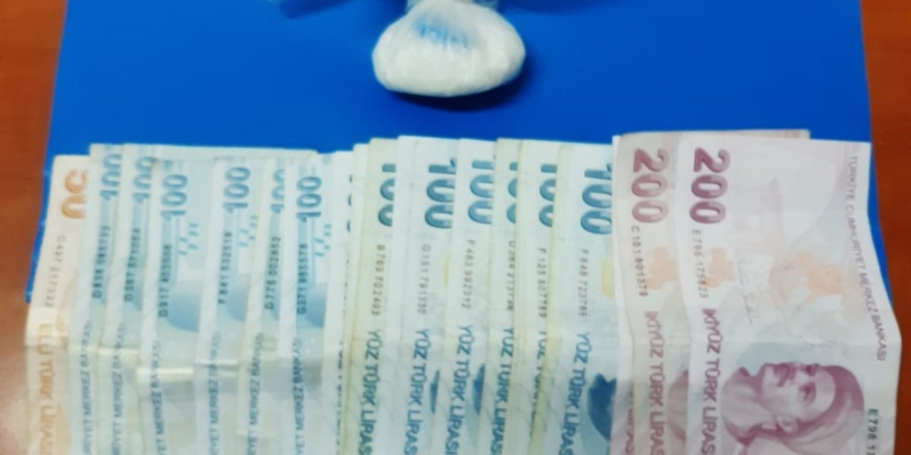 Jandarma ekipleri torbacılara geçit vermiyor