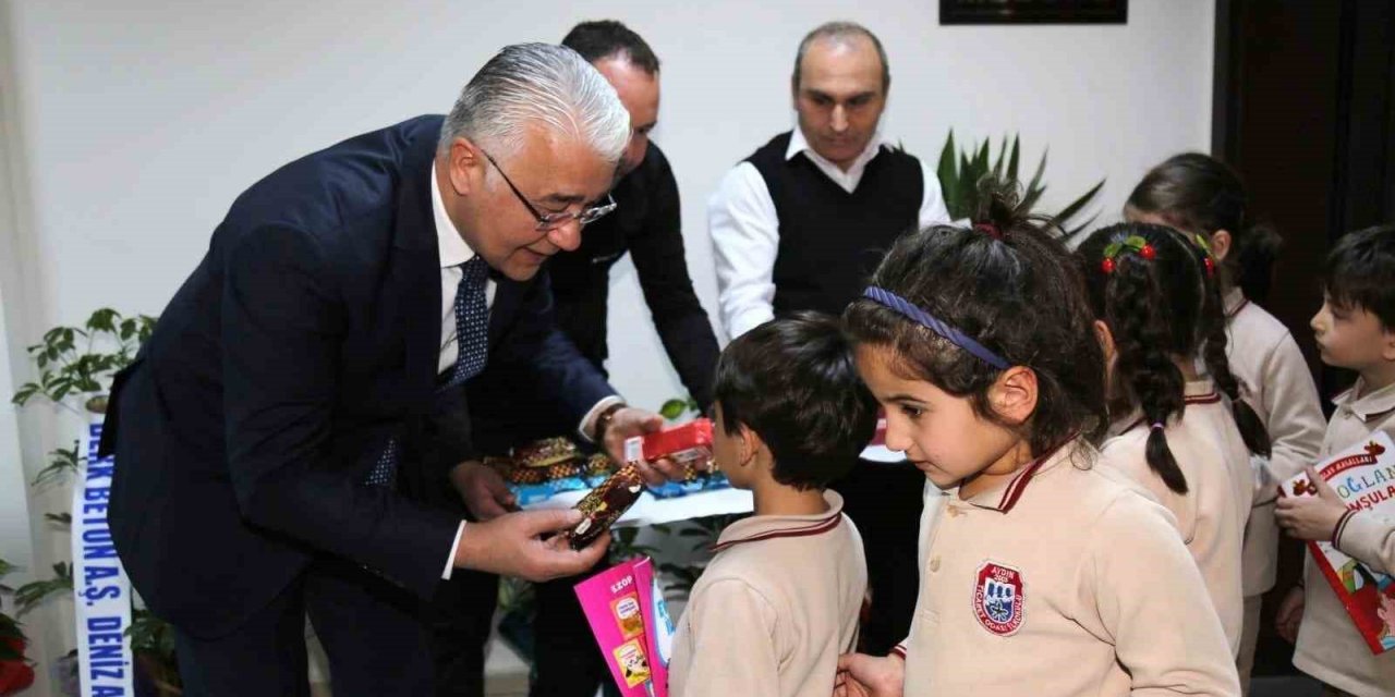 Emniyet Müdürü Ekici, minikleri ağırladı