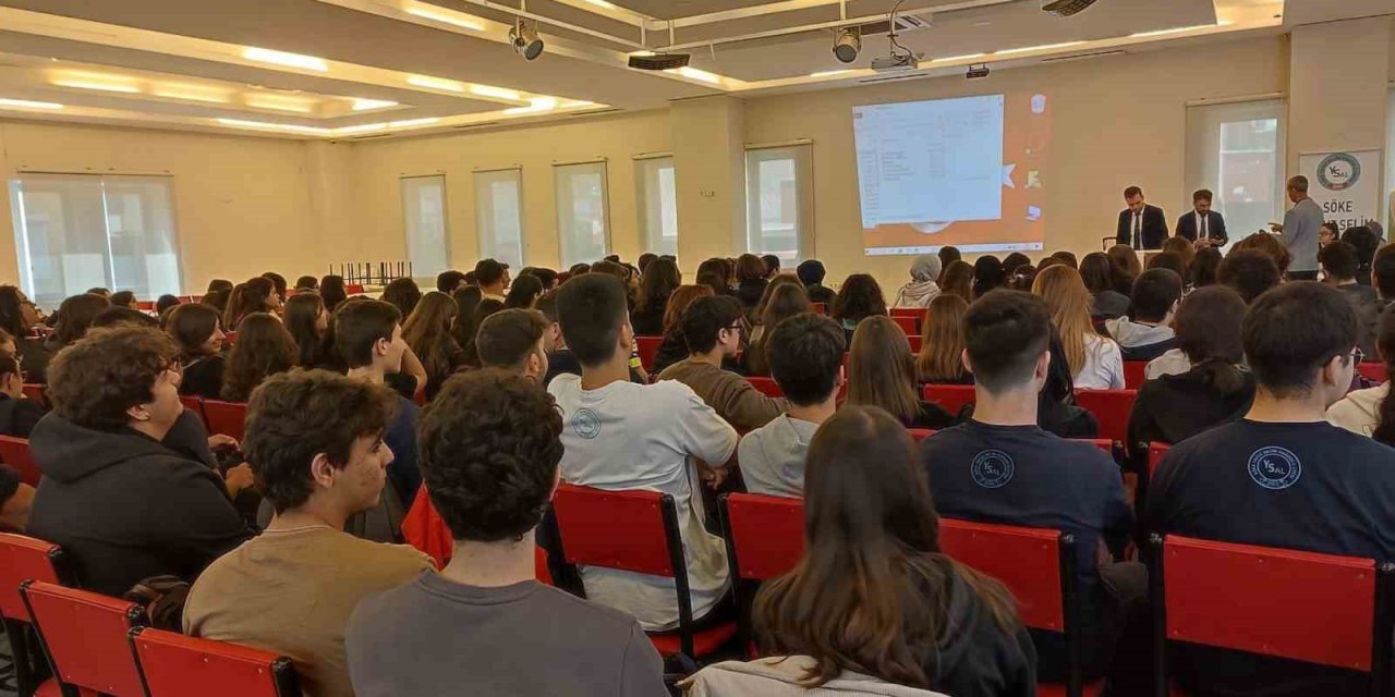 Jandarmadan öğrencilere ‘güvenli internet kullanımı’ bilgilendirmesi