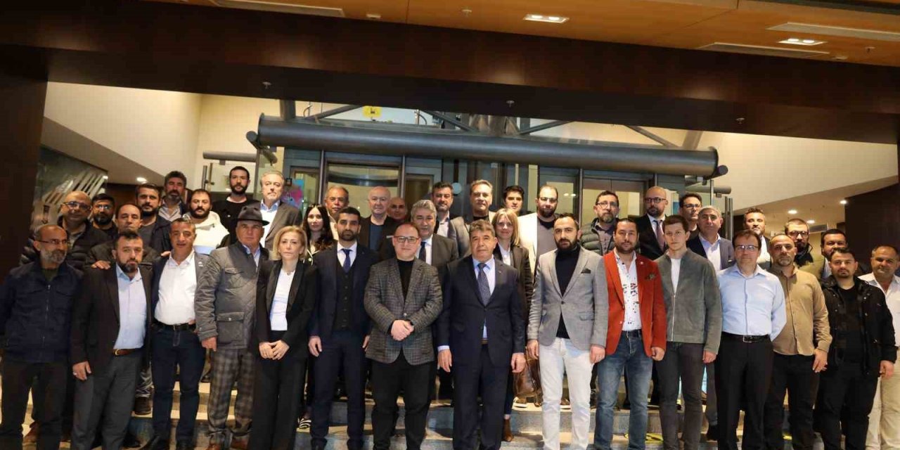 Egeli mobilya, kâğıt ve orman ürünleri ihracatçıları 2023 yılında 1,1 milyar dolar ihracat hedefliyor