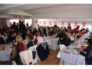 Urla Chp’de Birlik Ve Dayanışma Kahvaltısı