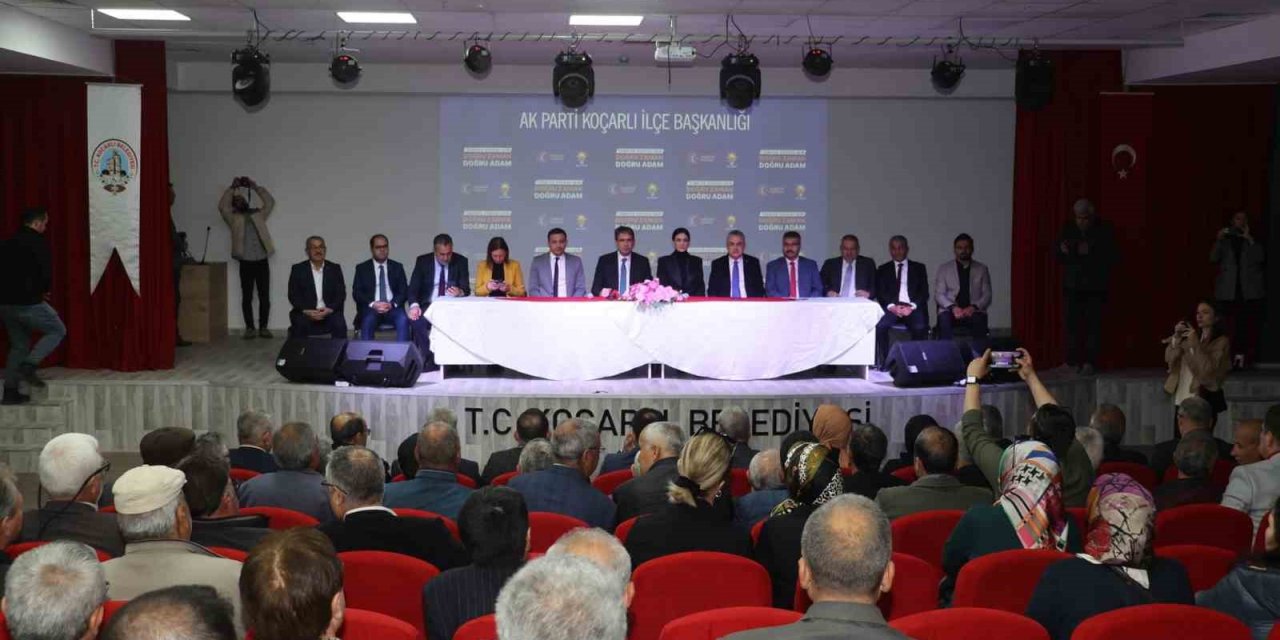 AK Parti’nin Aydın milletvekili adayları Koçarlı’da seçmenlerle buluştu