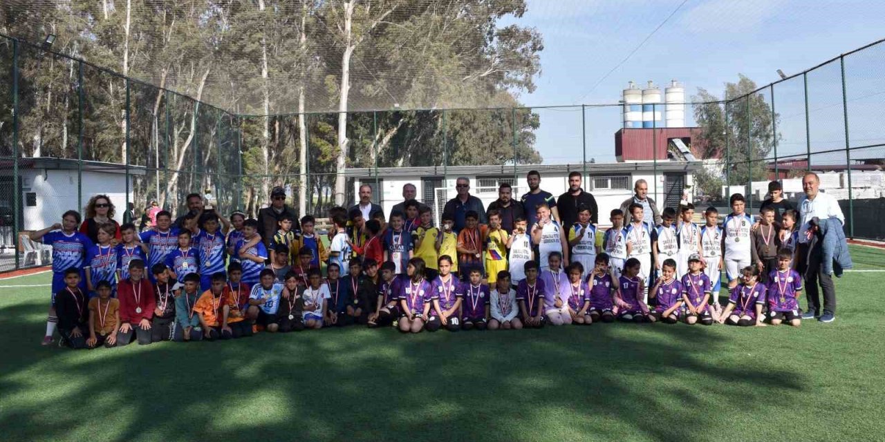 Germencik’te ’23 Nisan Futbol Turnuvası’nda kupalar sahiplerini buldu