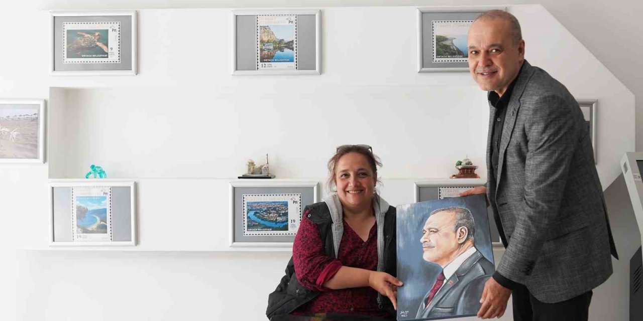 Yol talebi karşılanan vatandaştan Uzundemir’e anlamlı hediye