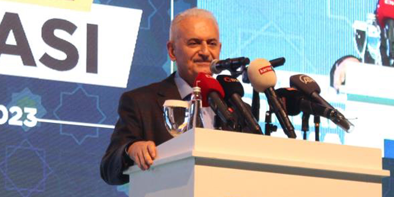 Binali Yıldırım’dan Millet İttifakı’nın iki belediye başkanını cumhurbaşkanı yardımcısı olarak açıklamasına eleştiri