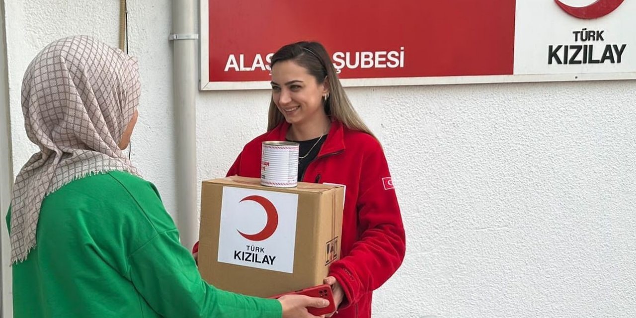 Kızılay ihtiyaç sahiplerinin yüzünü güldürdü