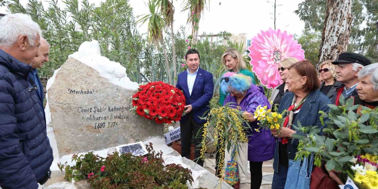 Halikarnas Balıkçısı’nın ’Merhaba’sı logosunu arıyor