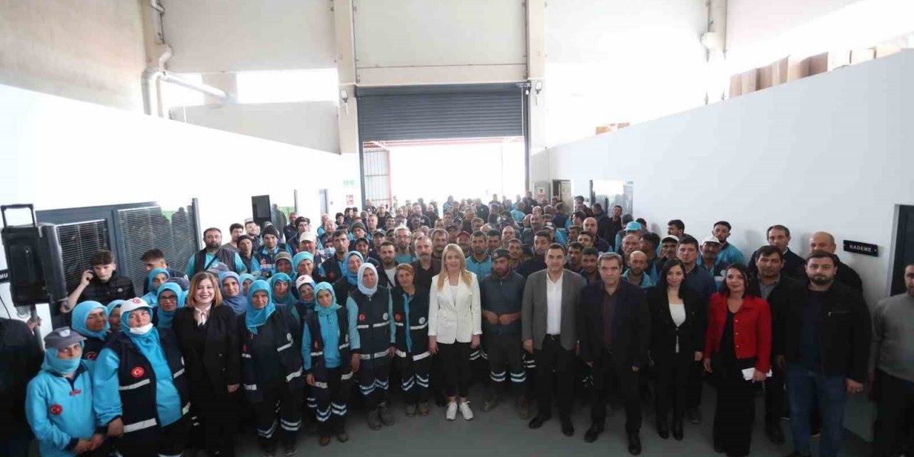 Merkezefendi ailesinden geleneksel bayramlaşma