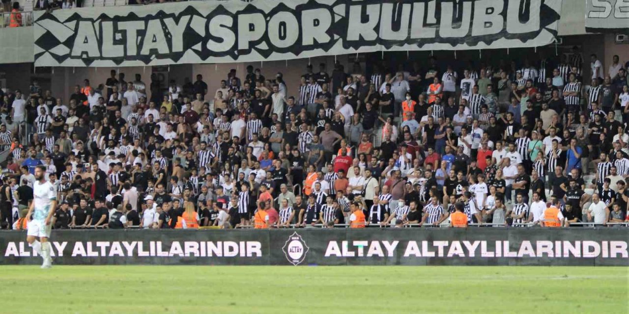 Altay - Göztepe maçının biletleri satışa çıkıyor