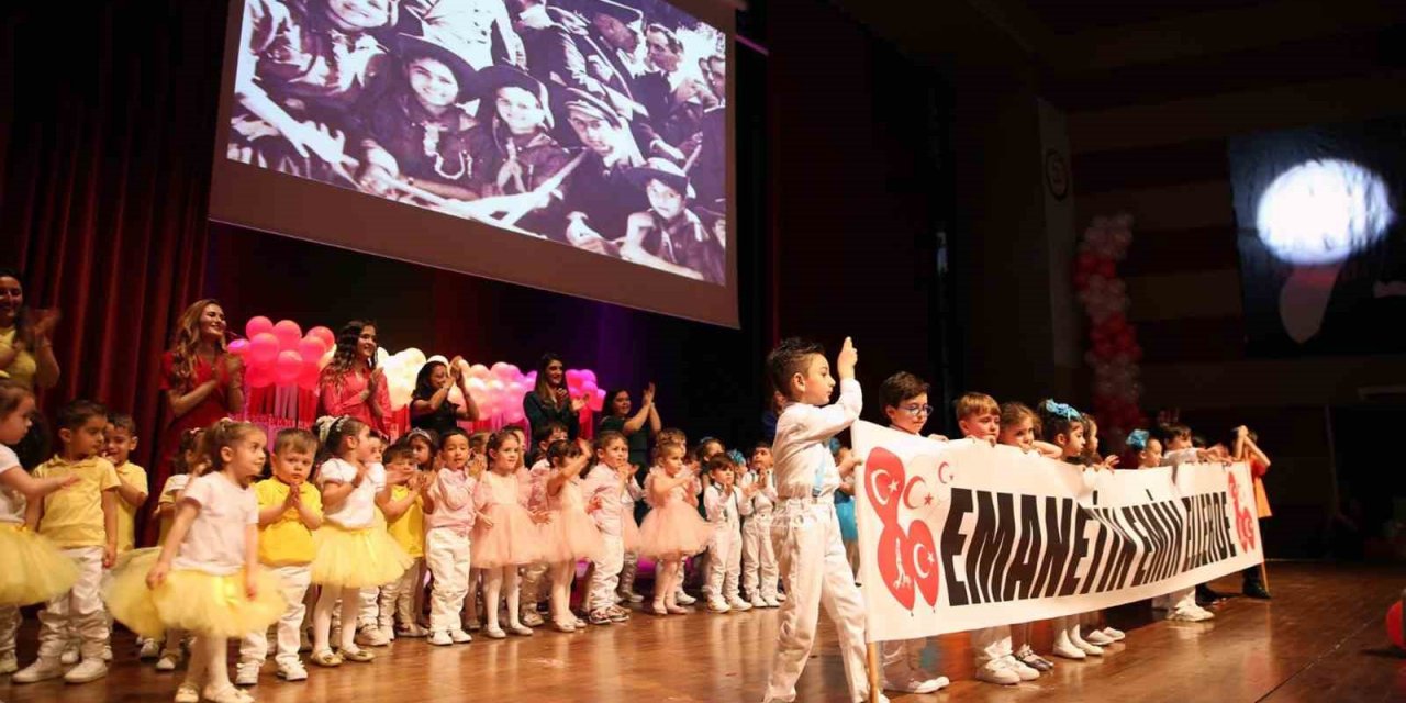 Muğla’da 23 Nisan coşkusu miniklerle başladı