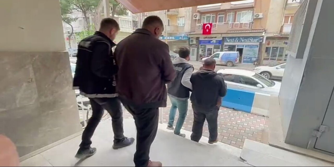 Kiraz’da 345 kök Hint keneviri ele geçirildi