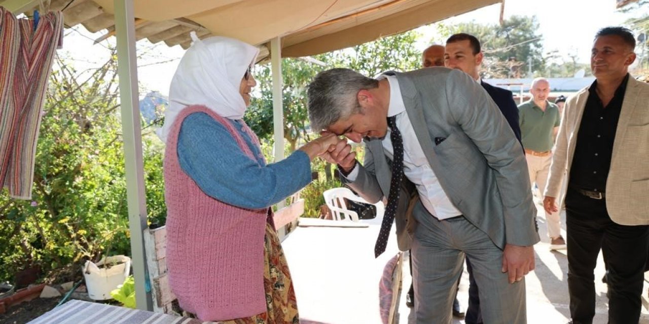 Başkan Oktay, büyükleri unutmadı