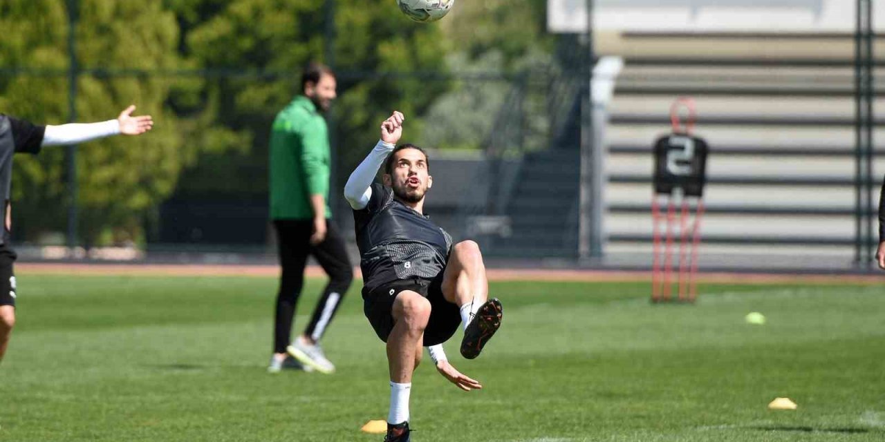 Manisa FK, Altınordu hazırlıklarına devam etti