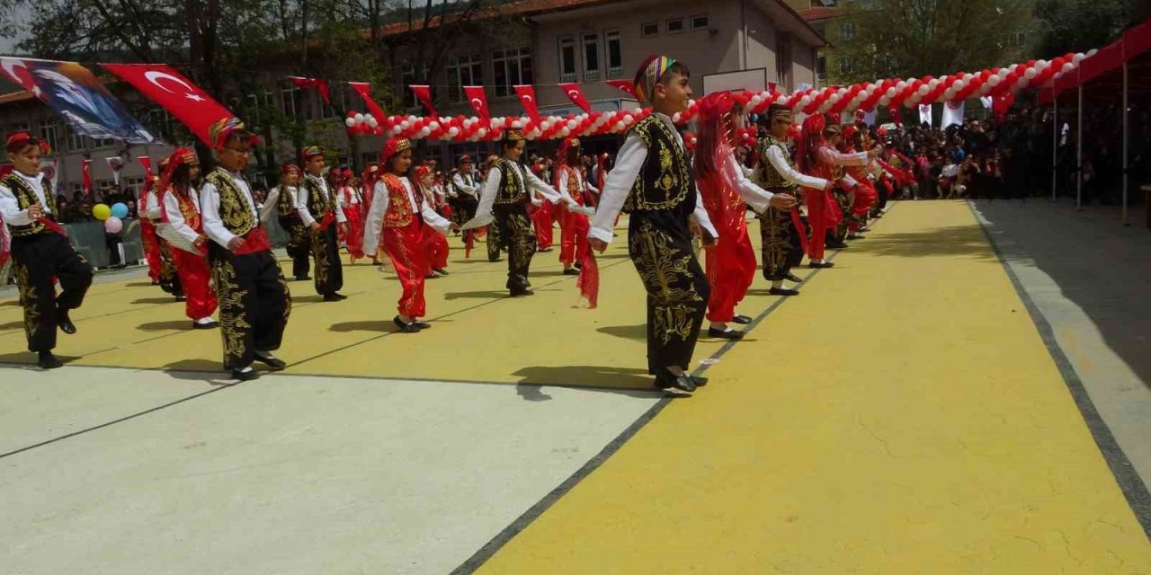 Muğla’daki 23 Nisan kutlamaları coşku ile kutlandı