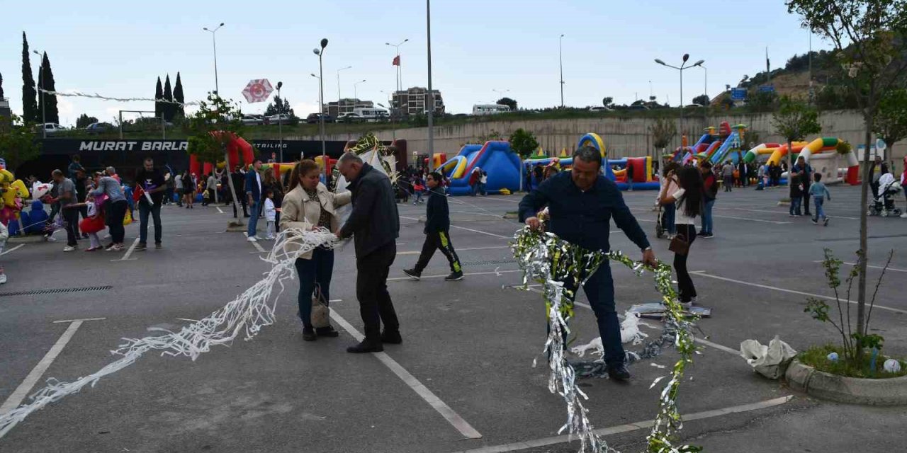 Söke Belediyesi Uçurtma Şenliği 23 Nisan’a renk kattı
