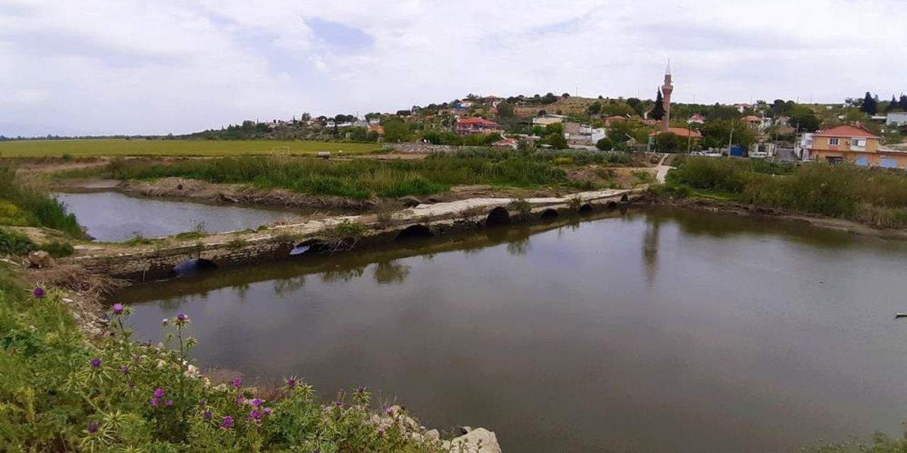 İnatçı filminin çekildiği tarihi taş köprü temizleniyor
