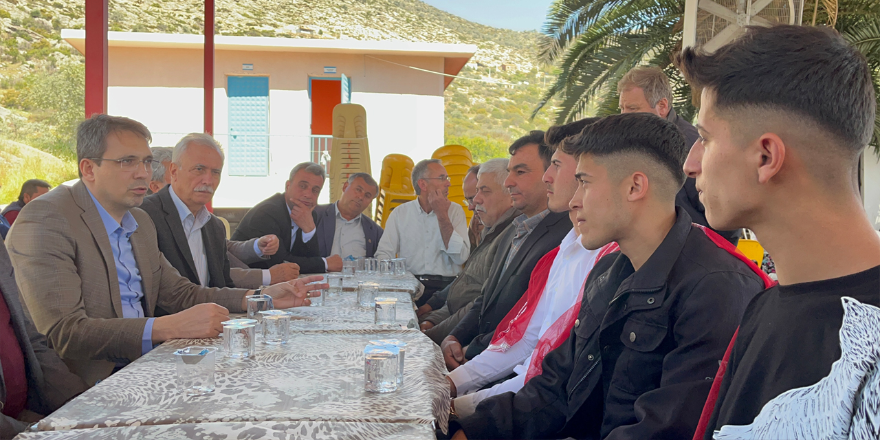 Başkan Ökten, asker uğurlamasına katıldı